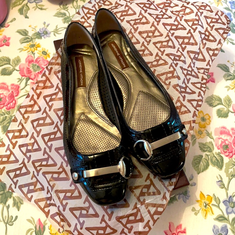 AV black flats NWOT